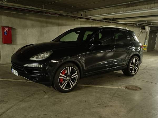 Porsche Cayenne Порвоо - изображение 1