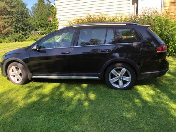 Volkswagen Golf Рованиеми - изображение 3