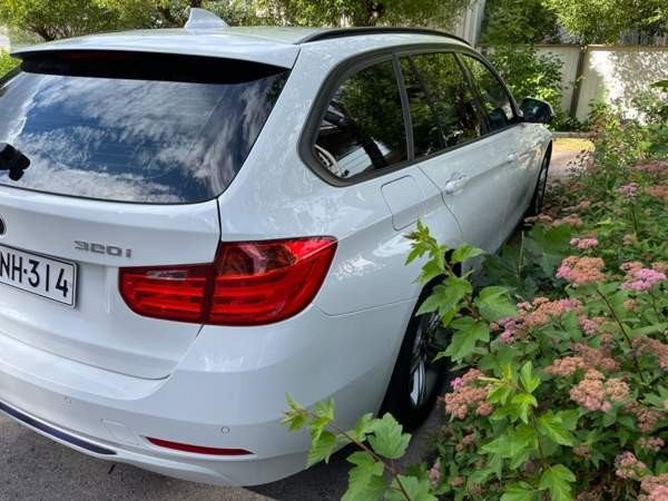 BMW 320 Helsinki - valokuva 6