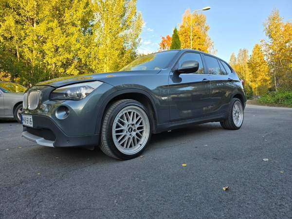 BMW X1 Лемпяаля - изображение 4