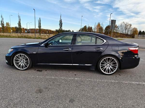 Lexus LS Hyvinge - photo 7