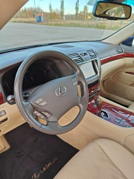 Lexus LS Hyvinge - photo 4