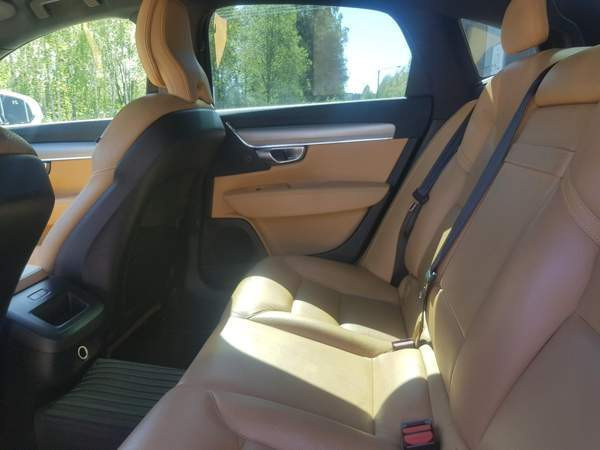 Volvo S90 Лемпяаля - изображение 7