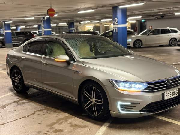 Volkswagen Passat Helsinki - valokuva 3