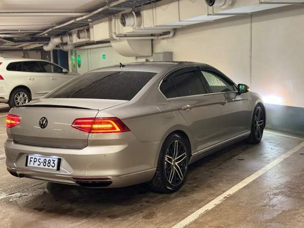 Volkswagen Passat Helsinki - valokuva 1