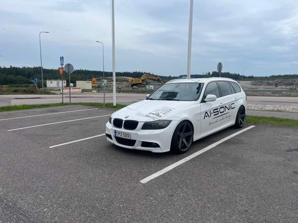 BMW 330 Ylivieska - photo 2