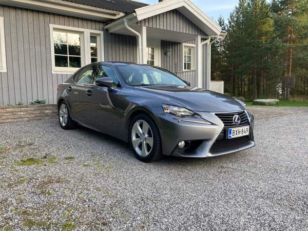 Lexus IS Damascus Governorate - valokuva 2