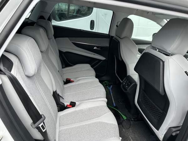 Peugeot 5008 Вантаа - изображение 7