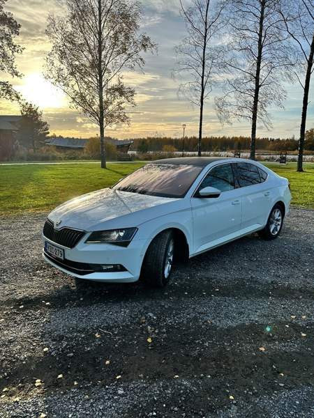 Skoda Superb Якобстад - изображение 1