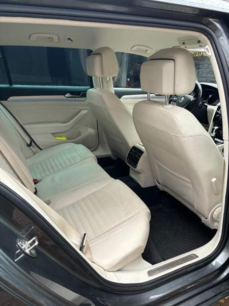 Volkswagen Passat Espoo - valokuva 8