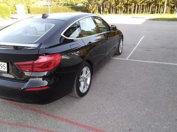 BMW 320 Gran Turismo Sarov - valokuva 4