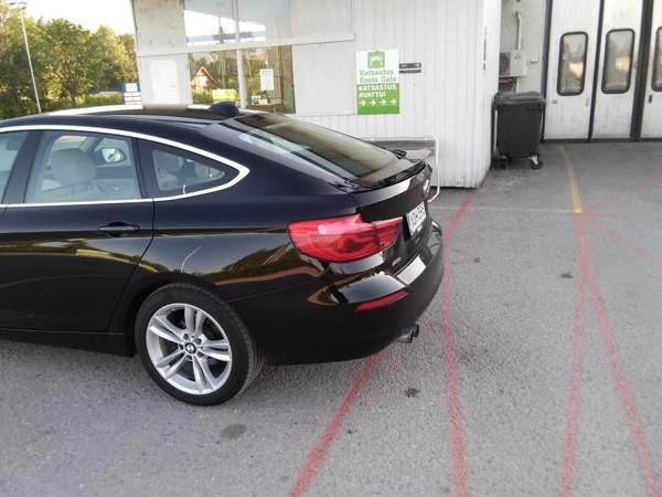 BMW 320 Gran Turismo Sarov - valokuva 6