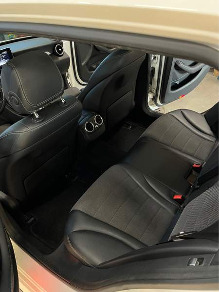 Mercedes-Benz C Macau - valokuva 8