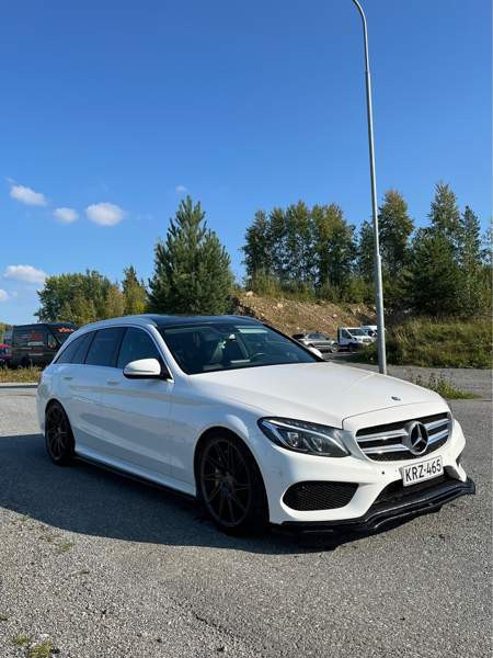 Mercedes-Benz C Macau - valokuva 4