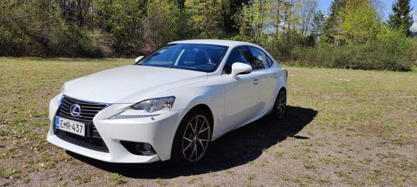 Lexus IS Janakkala - valokuva 2