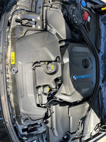 BMW 330 Hafnarfjoerdur - valokuva 7