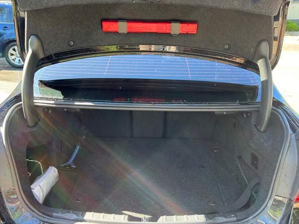 BMW 330 Hafnarfjoerdur - valokuva 5