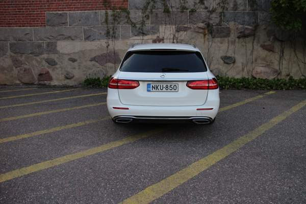 Mercedes-Benz E Nurmijärvi - valokuva 4