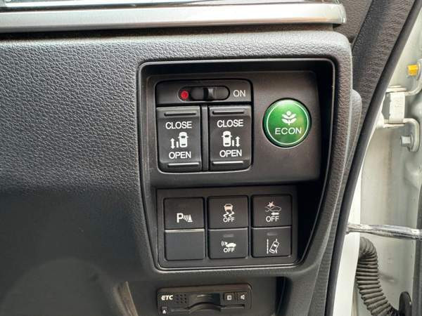 Honda Odyssey Kerava - valokuva 7