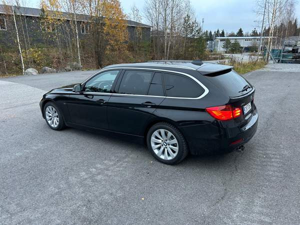 BMW 330 Nokia - valokuva 5