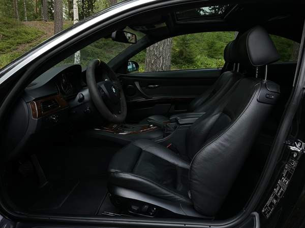 BMW 335 Jyväskylä - valokuva 8