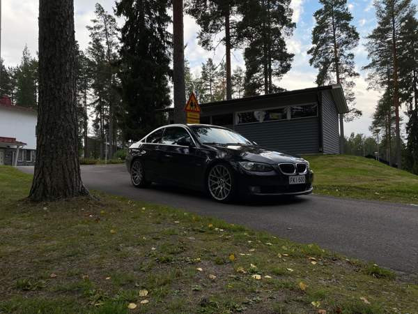 BMW 335 Jyväskylä - valokuva 3