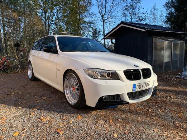 BMW 335 Vihti - valokuva 3