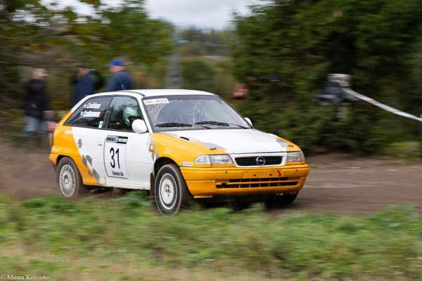 Opel Astra Maentsaelae - photo 2