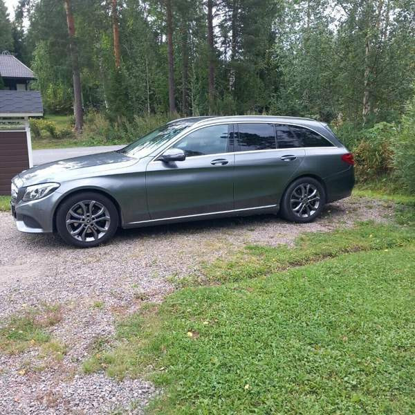 Mercedes-Benz C Luga - valokuva 4