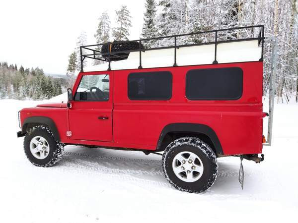 Land Rover Defender Chuvashskaya Respublika - valokuva 1