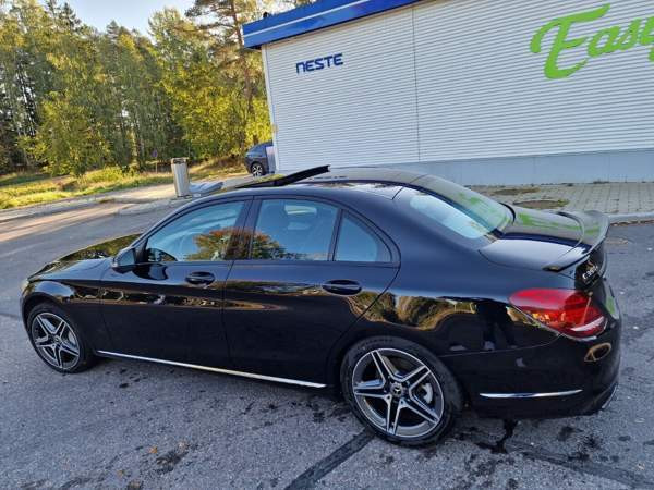 Mercedes-Benz C Espoo - valokuva 1
