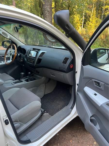 Toyota Hilux Helsinki – foto 7