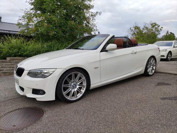 BMW 320 Glebychevo - valokuva 1