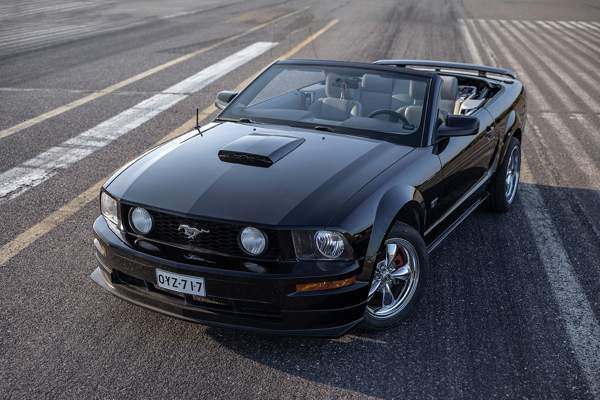 Ford Mustang Helsinki - photo 1