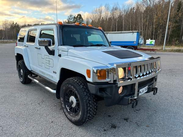 Hummer H3 Kurikka - valokuva 3