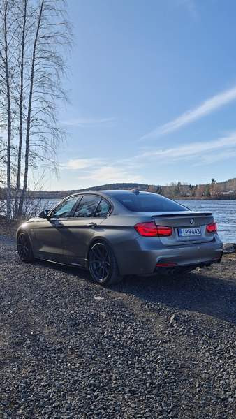 BMW 330 Kuusankoski - valokuva 4