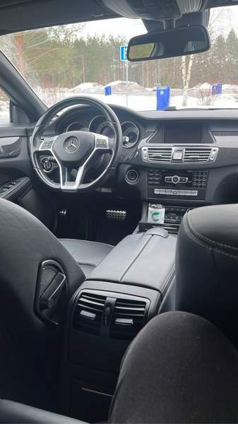 Mercedes-Benz CLS Хювинкяя - изображение 5