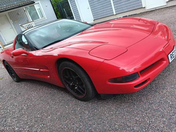 Chevrolet Corvette Холлола - изображение 1