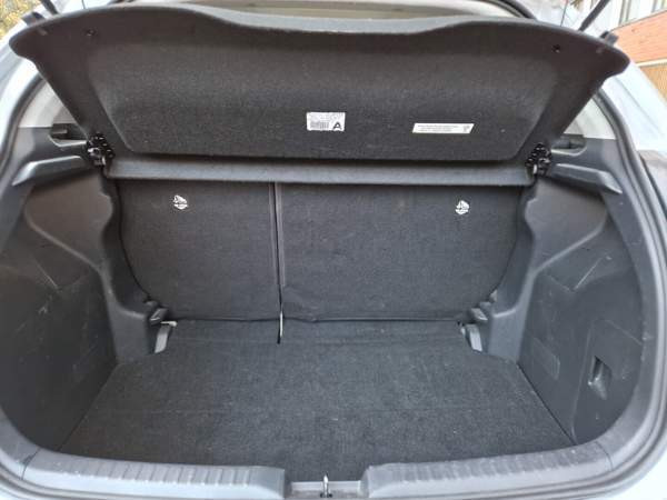 Toyota Yaris Helsinki - изображение 8