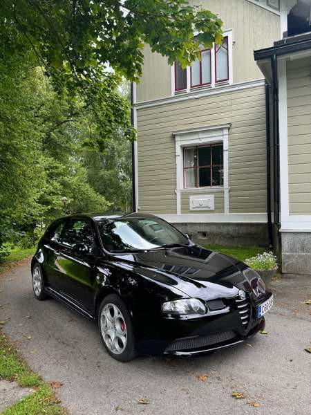 Alfa Romeo 147 Hafnarfjoerdur - valokuva 8