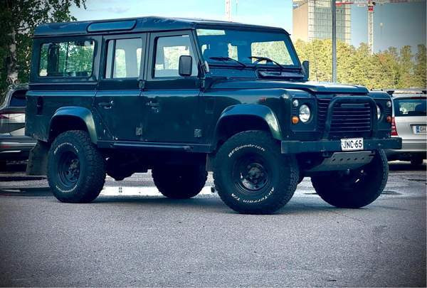 Land Rover Defender Эспоо - изображение 1