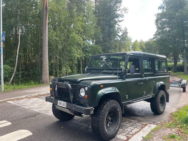 Land Rover Defender Эспоо - изображение 3