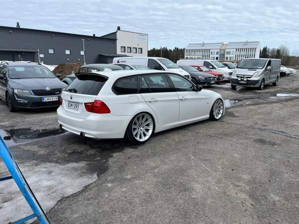 BMW 335 Oulu - photo 2