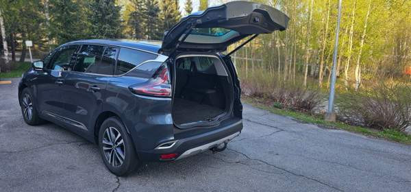 Renault Espace Lempaeaelae - photo 8