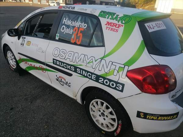 Toyota Auris Хямеэнлинна - изображение 2