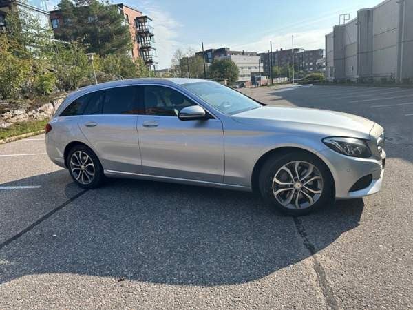 Mercedes-Benz 350 Helsinki - photo 1