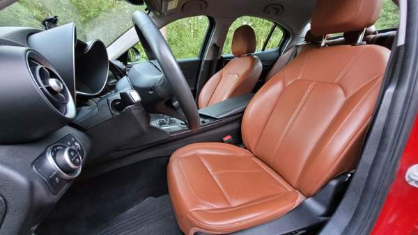 Alfa Romeo Giulia Laensi-Turunmaa - изображение 1