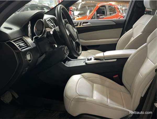 Mercedes-Benz 350 Espoo - valokuva 2