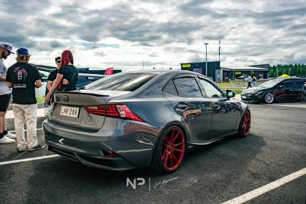 Lexus IS Oulu – foto 2