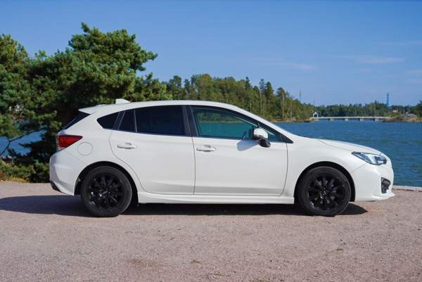 Subaru Impreza Helsinki - photo 3